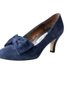 Vintage 1980s Nine West Navy Suede Bow Pumps - Kitten Heel